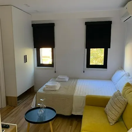 Digital Nomad Ap Apartment