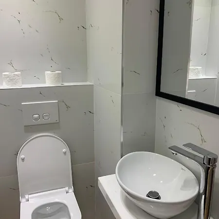 Digital Nomad Ap Apartamento Tirana